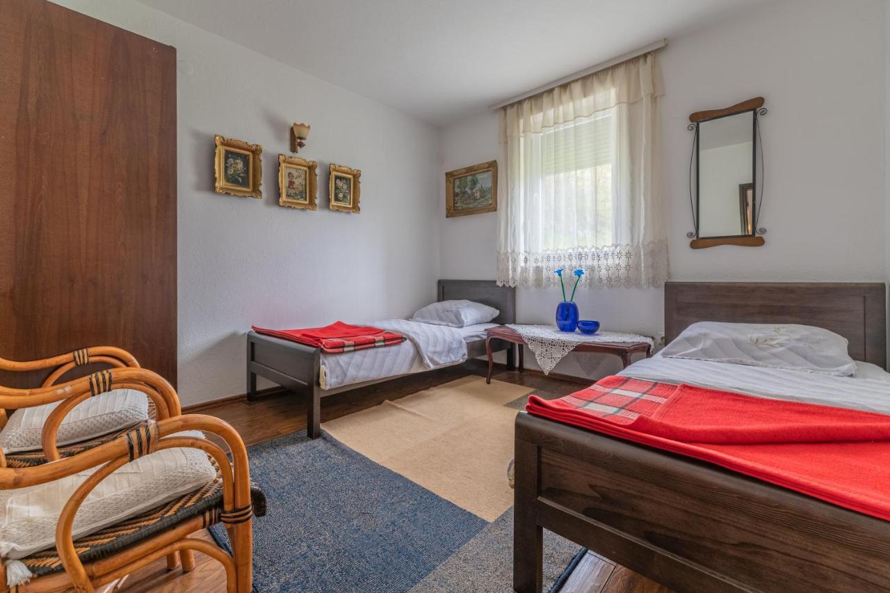 Frile Apartments Nikšić Екстериор снимка