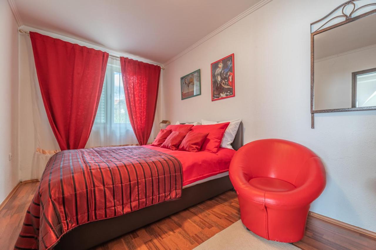 Frile Apartments Nikšić Екстериор снимка